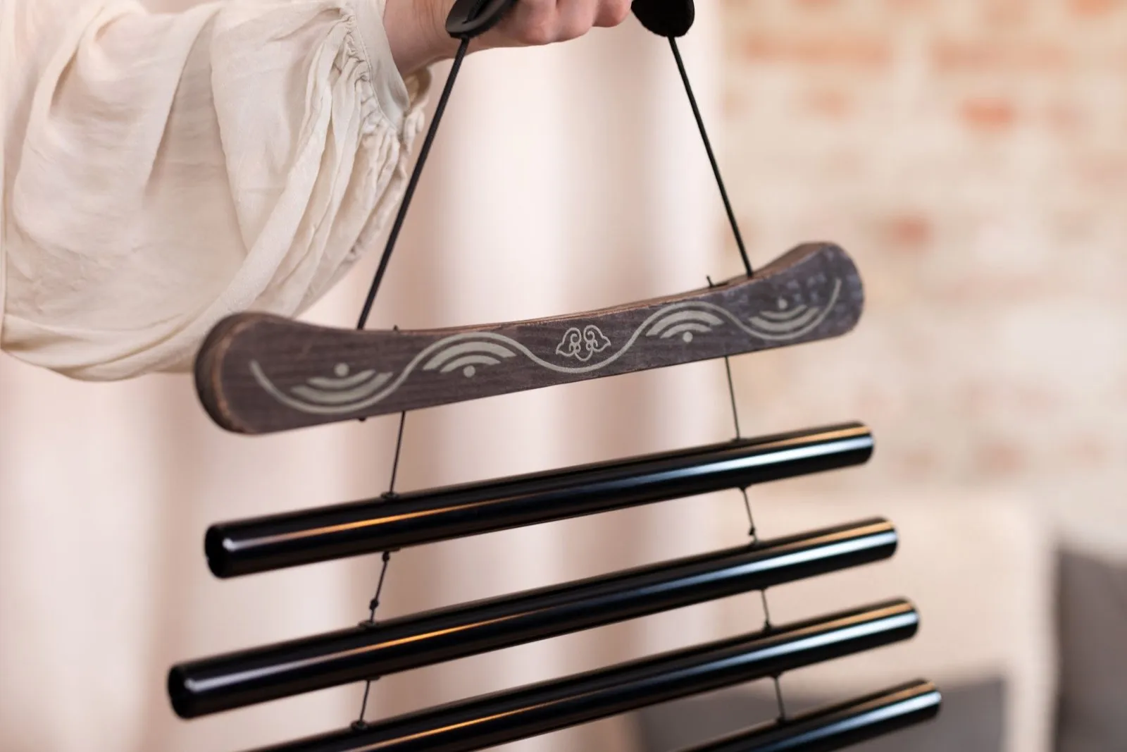 432 Hz Meditation Flow Chime 38" / 95 cm 10 Notes E Minor - Black
