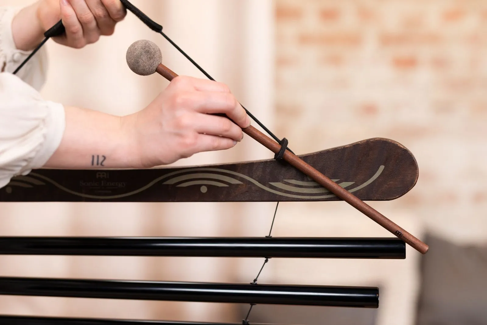 432 Hz Meditation Flow Chime 38" / 95 cm 10 Notes E Minor - Black