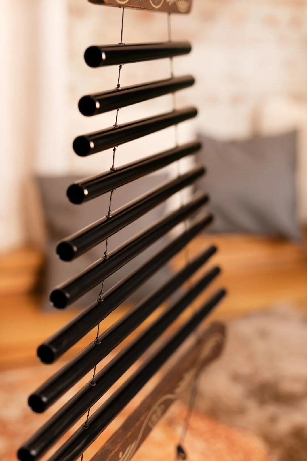 432 Hz Meditation Flow Chime 38" / 95 cm 10 Notes E Minor - Black