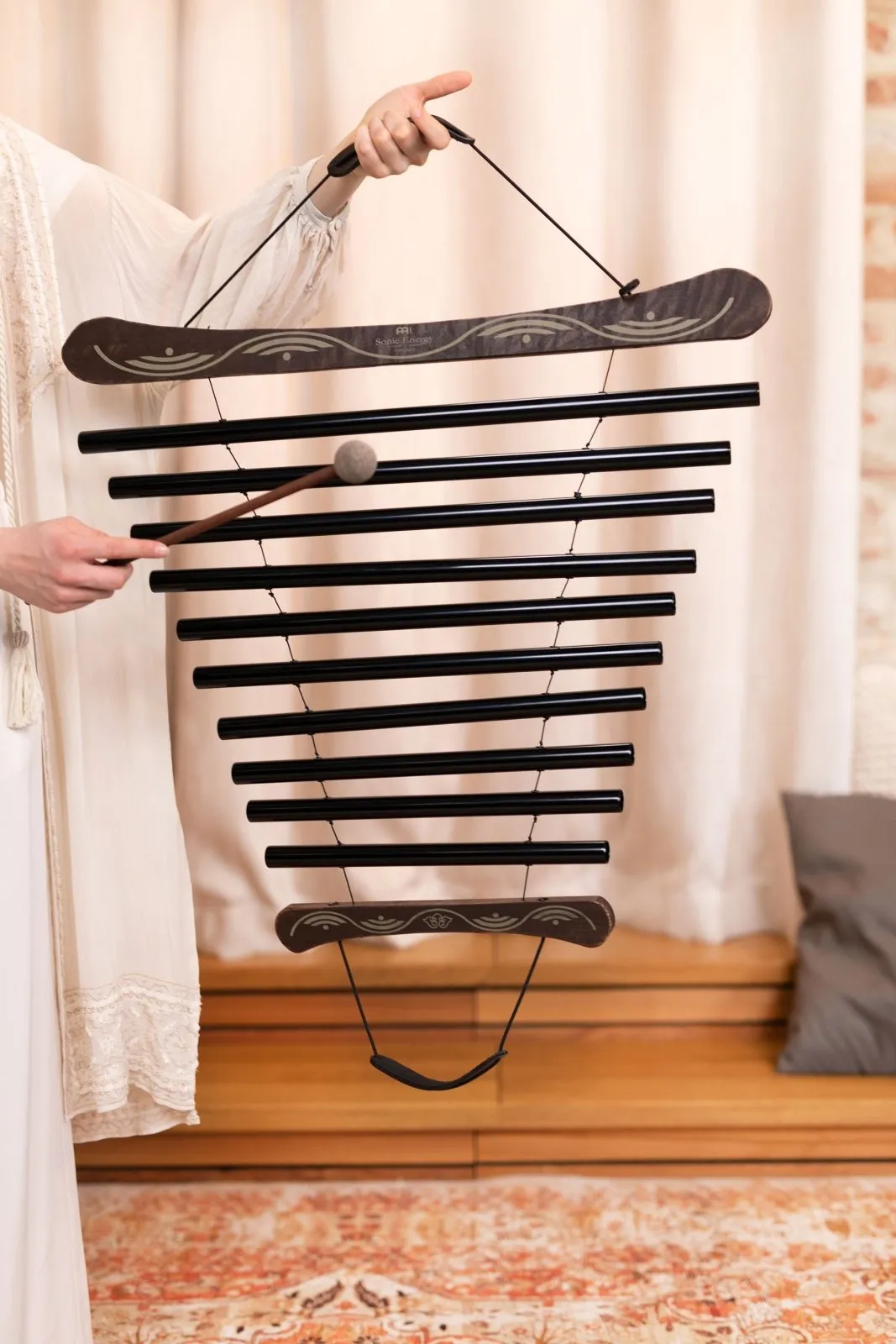 432 Hz Meditation Flow Chime 38" / 95 cm 10 Notes E Minor - Black