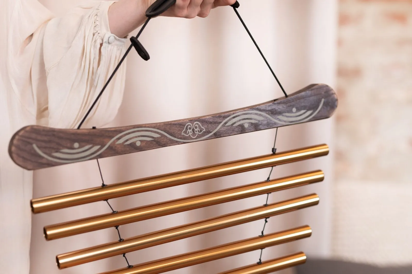 440 Hz Meditation Flow Chime 35" / 88 cm 10 Notes D Major - Bronze