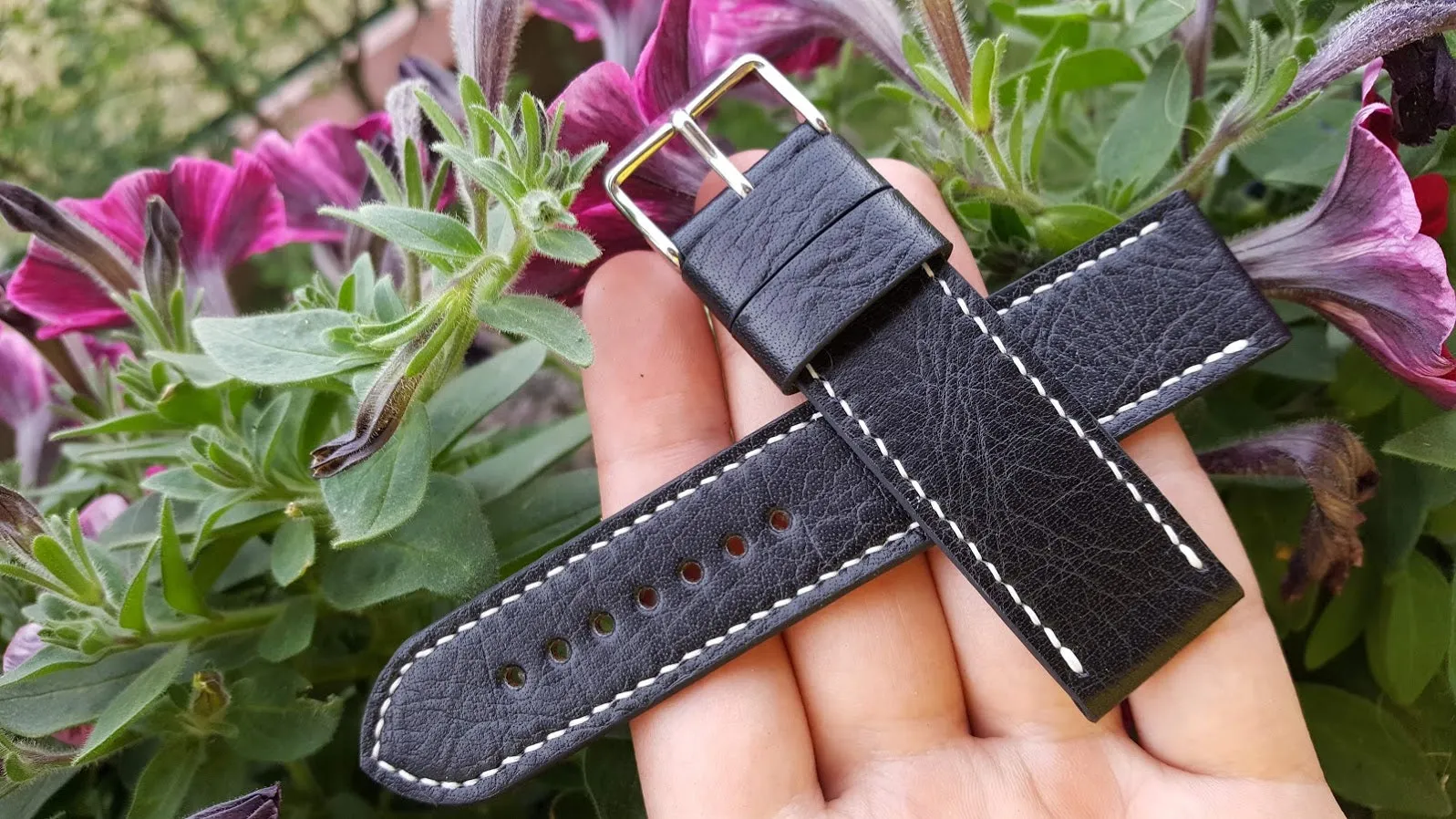 Black bovine watch strap 22 mm