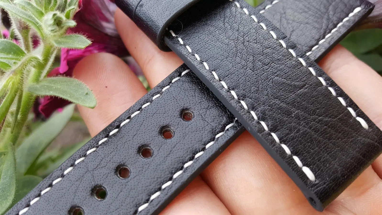Black bovine watch strap 22 mm