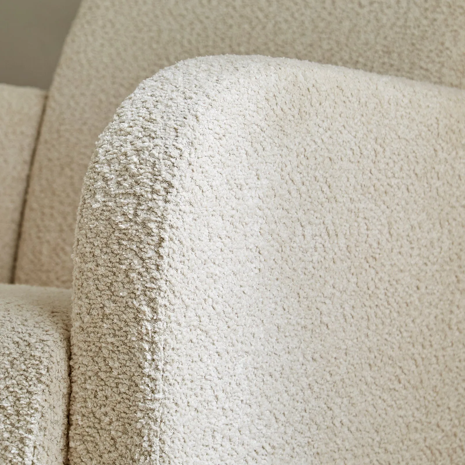 CuddleCo Etta Nursing Chair - Boucle Mushroom