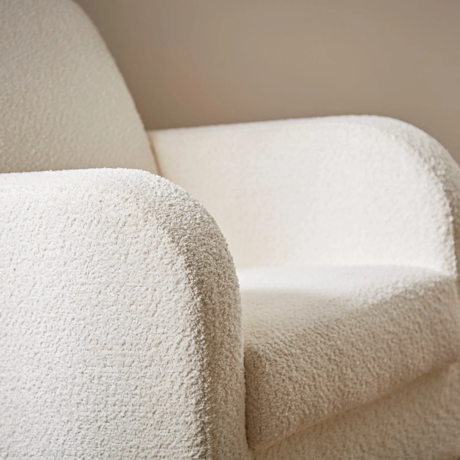 CuddleCo Etta Nursing Chair - Boucle Off-White