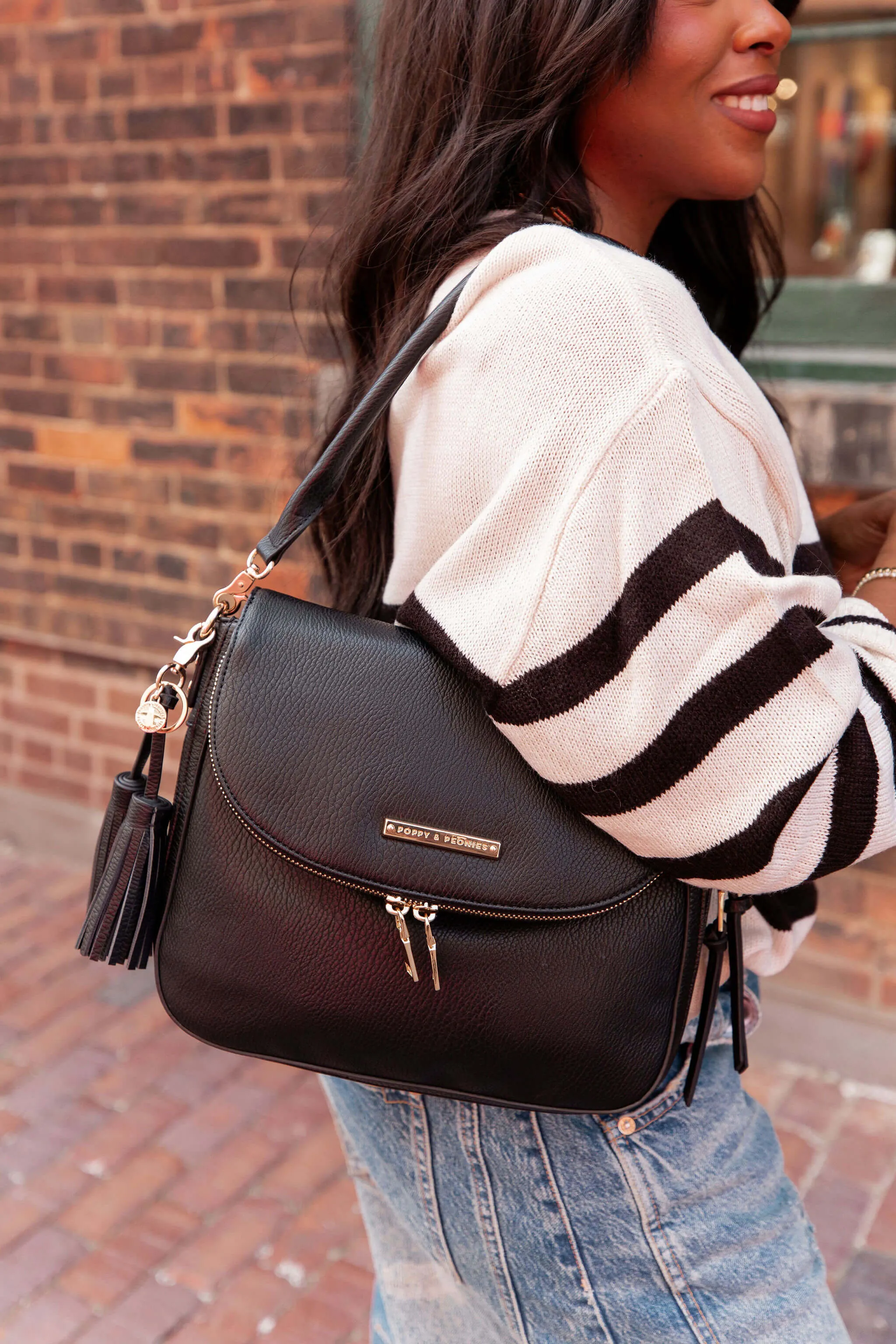 DOWNTOWN CROSSBODY black