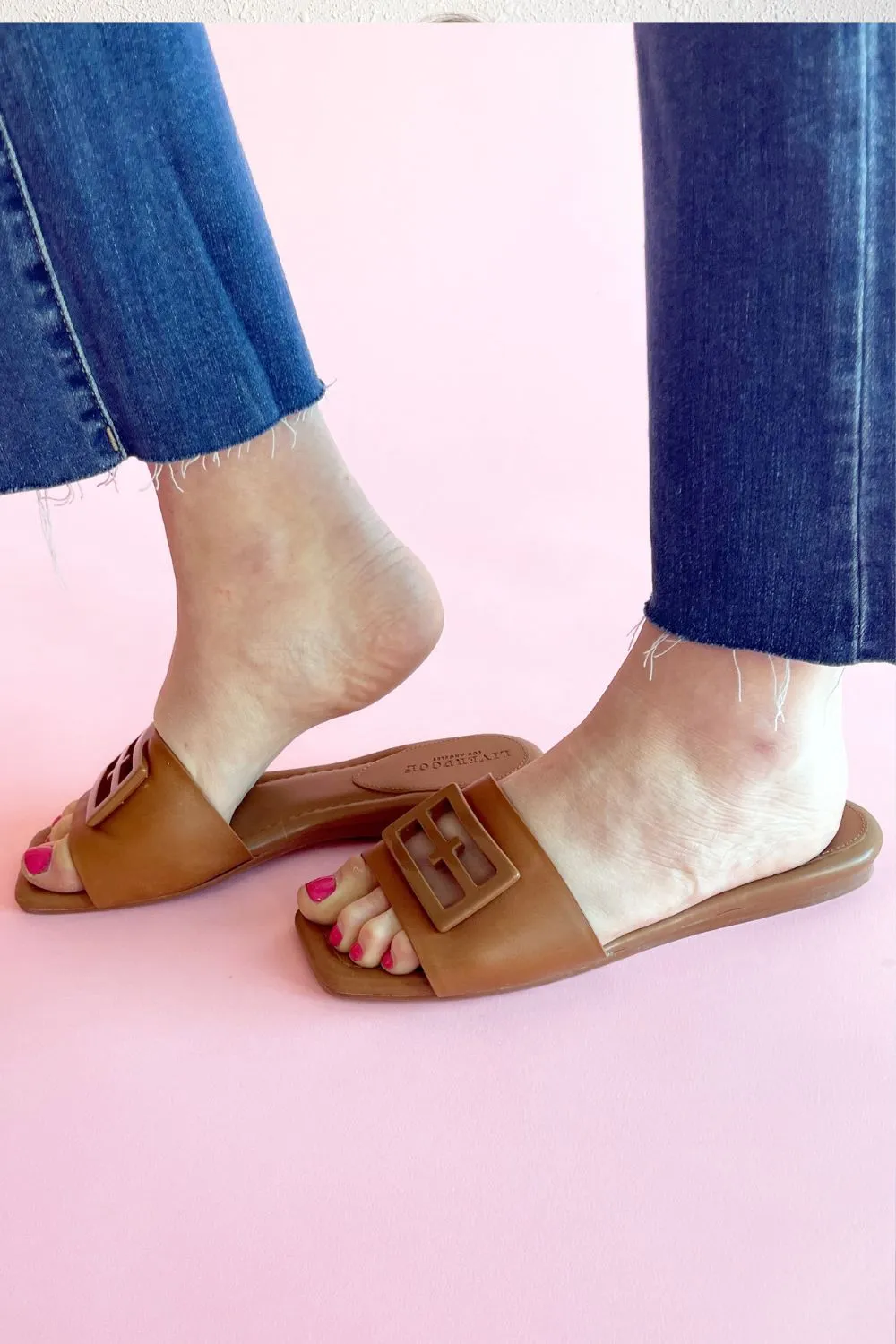 Dunbar Logo Medallion Sandal