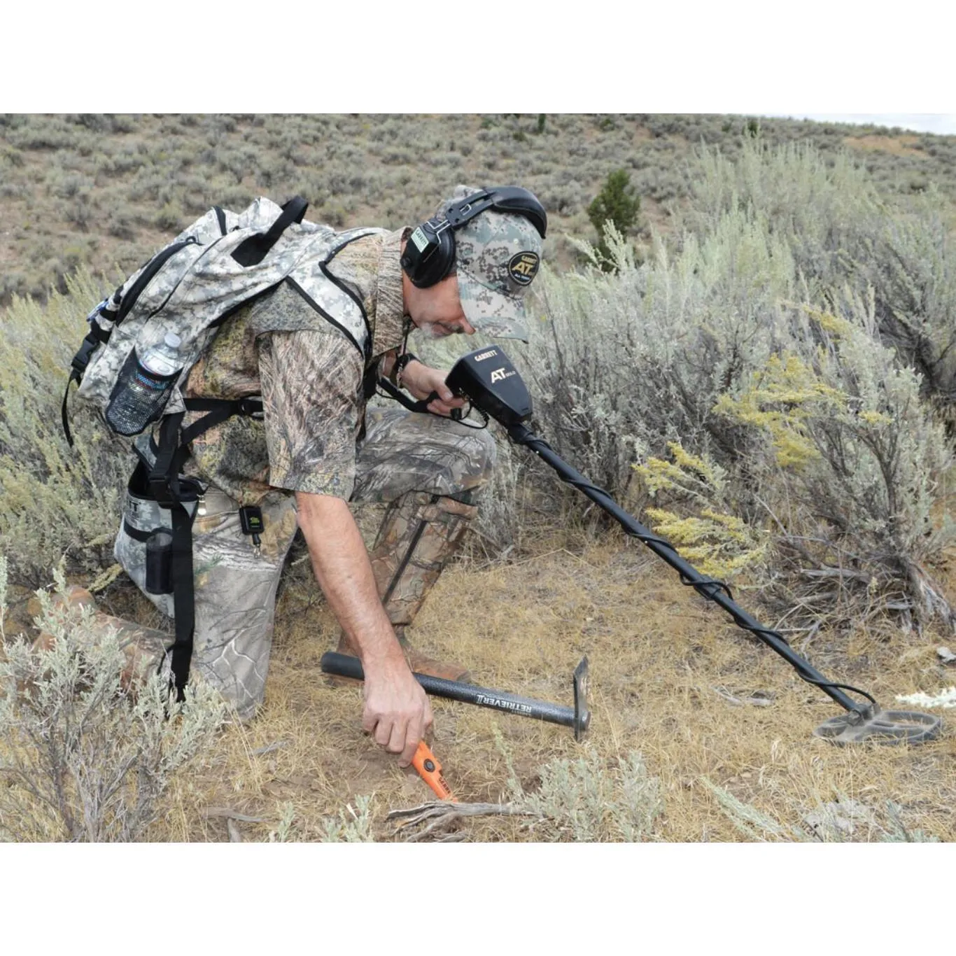 Garrett AT Gold Metal Detector