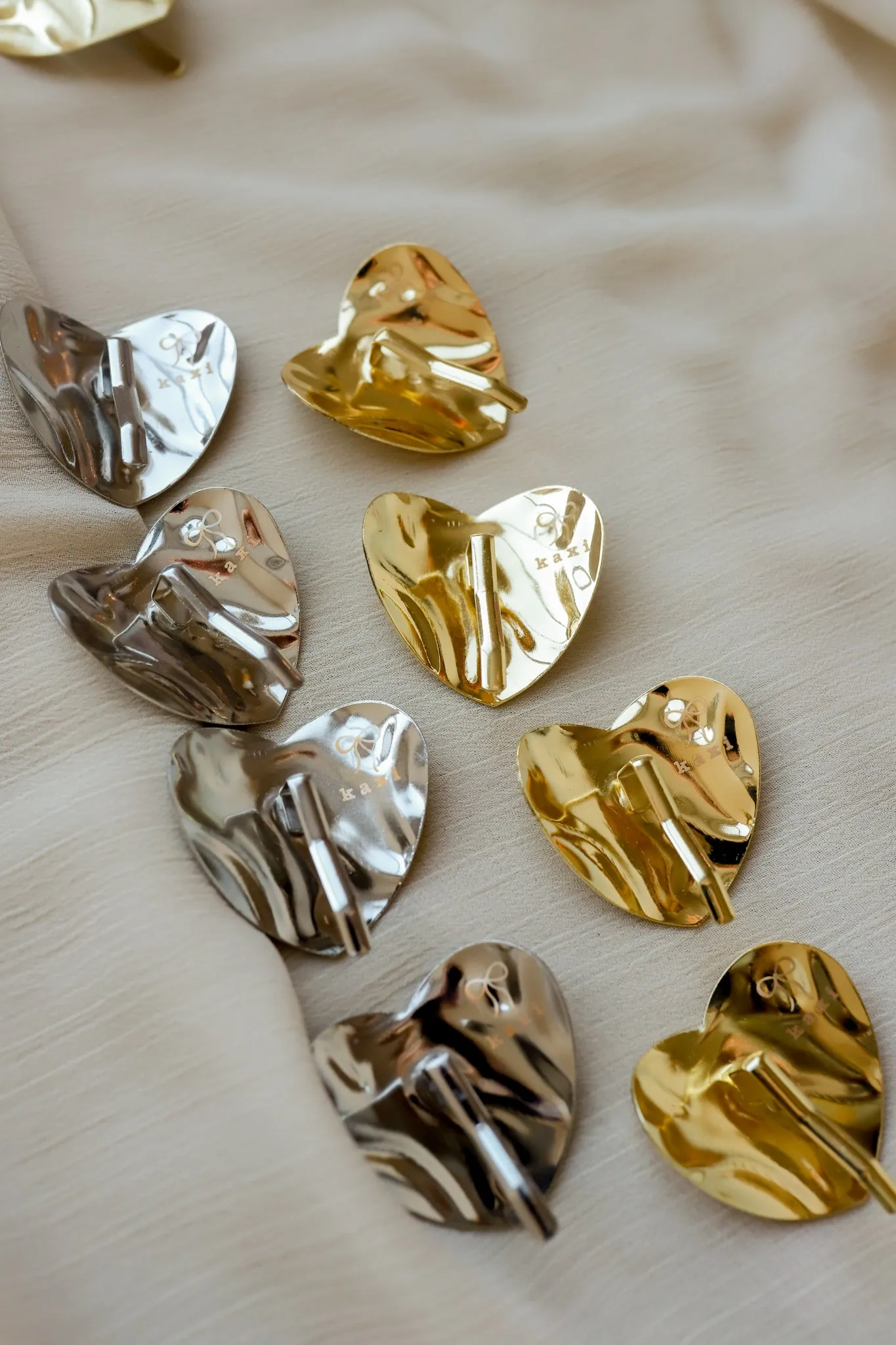 HEART PONYTAIL CUFF ( GOLD   SILVER )