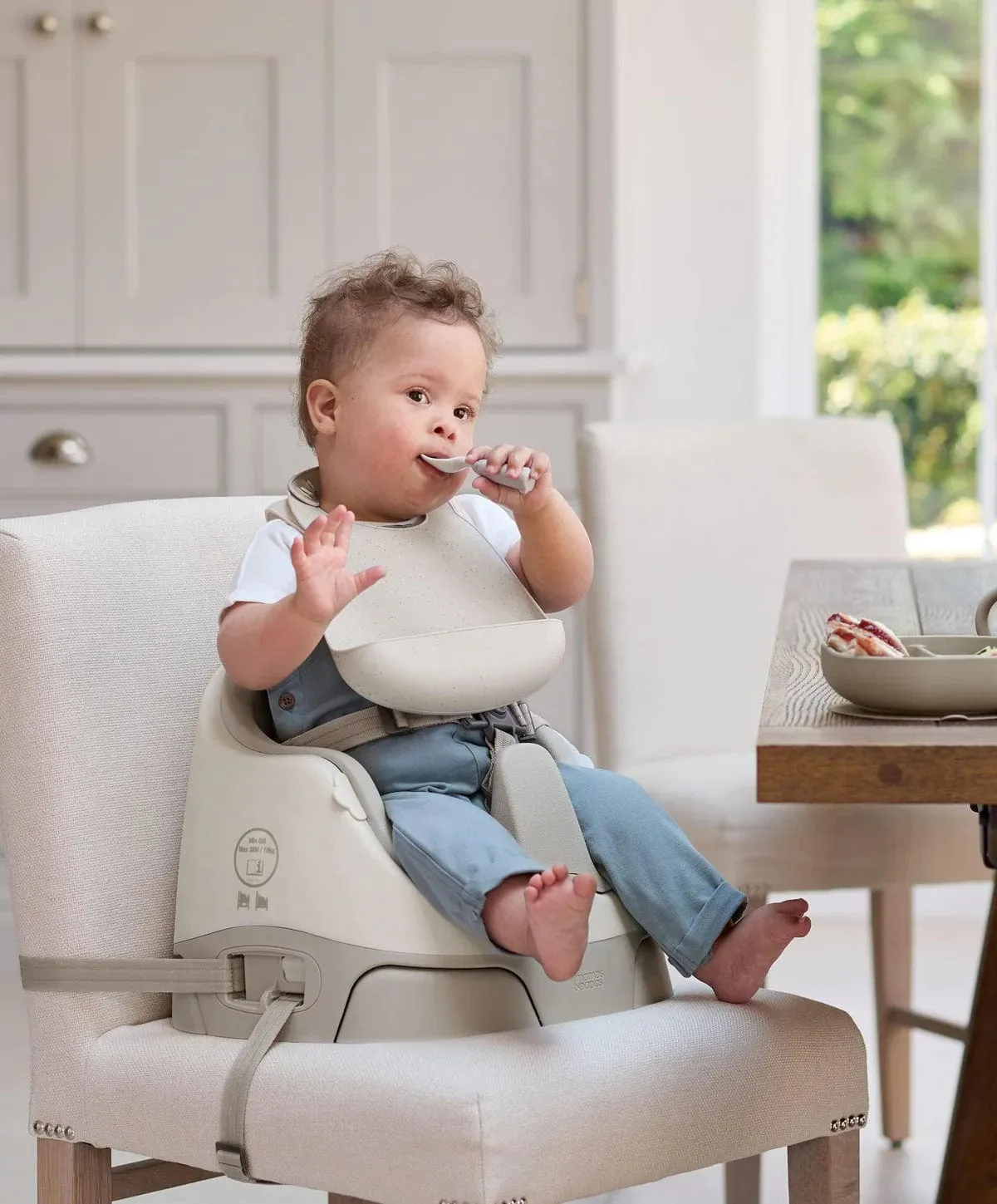 Mamas & Papas Silicone Bibs (2 Pack) – Neutral Speckle