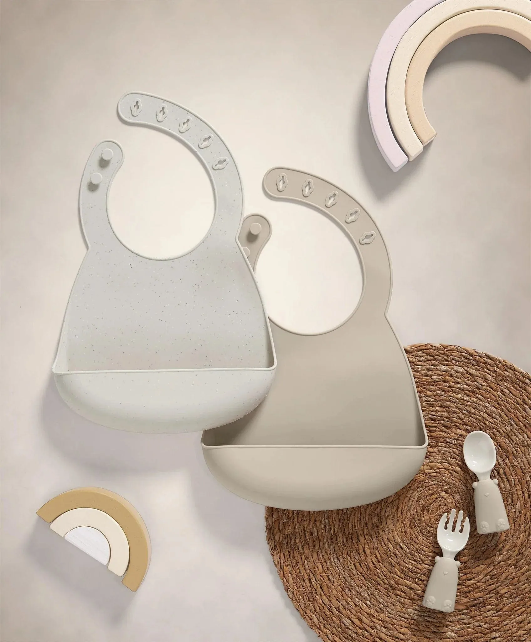 Mamas & Papas Silicone Bibs (2 Pack) – Neutral Speckle