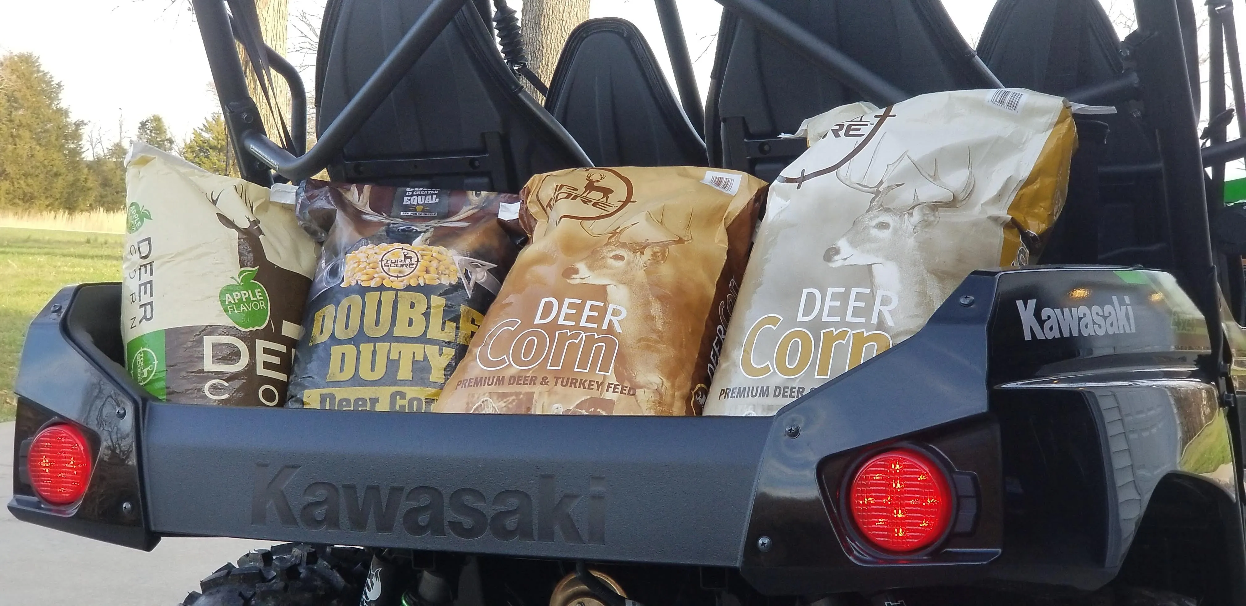 Manna Pro Deer Corn- Deer and Turkey Feed, 50 lbs