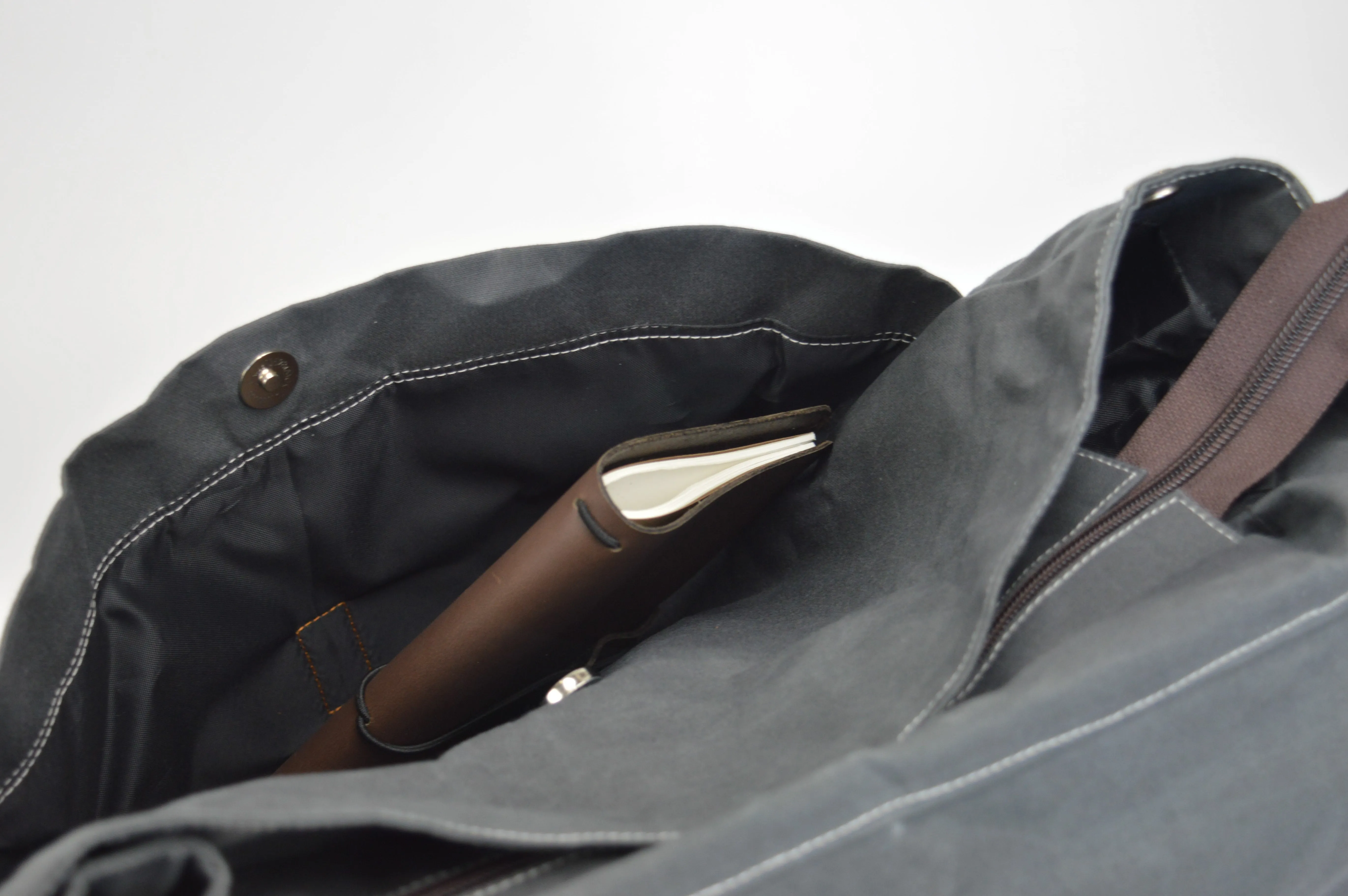 Marken 108 Charcoal | Backpack