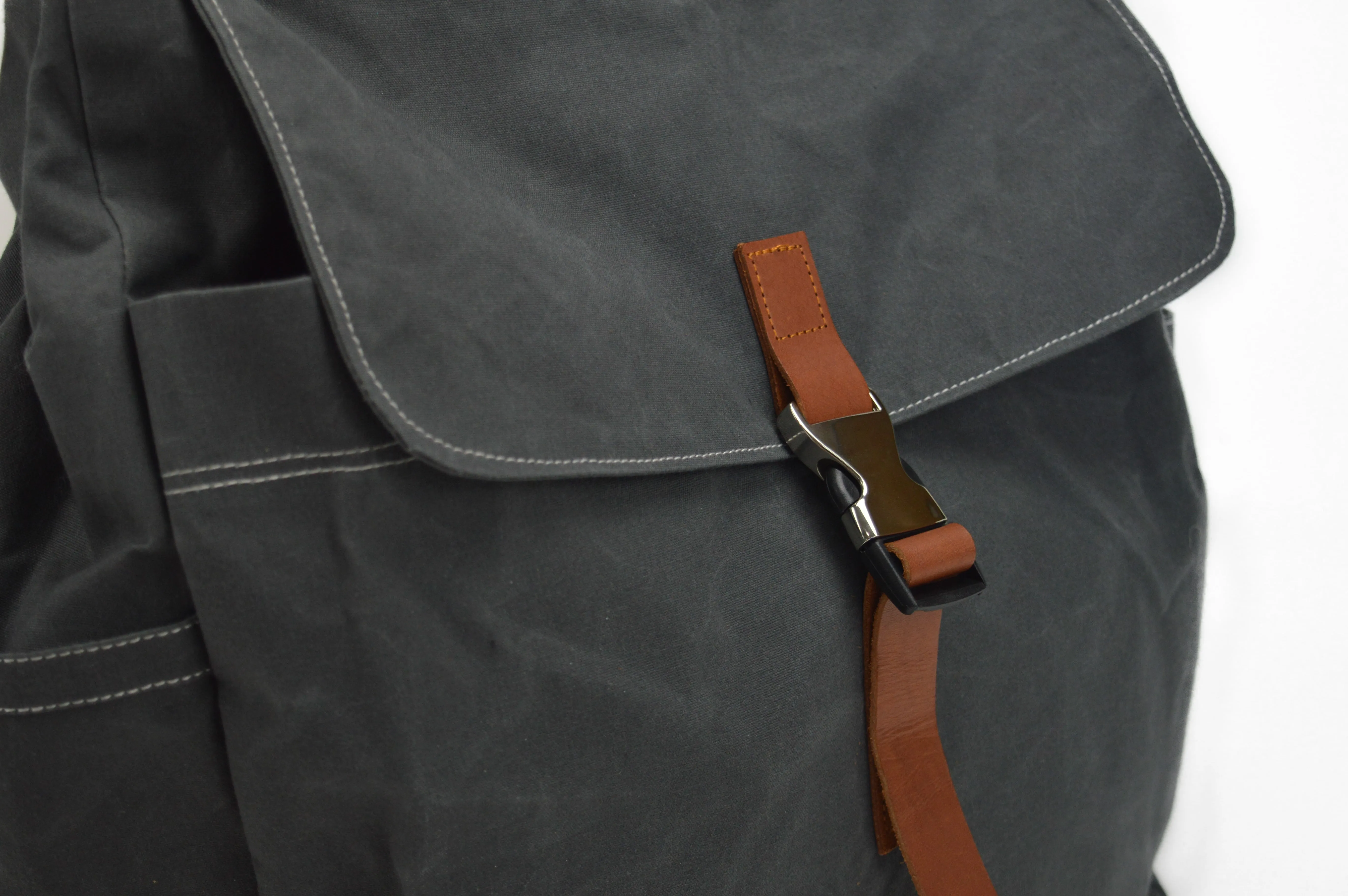 Marken 108 Charcoal | Backpack
