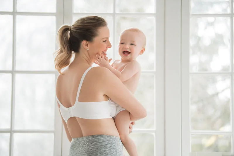 Medela Maternity & Nursing Bra White Extra Large