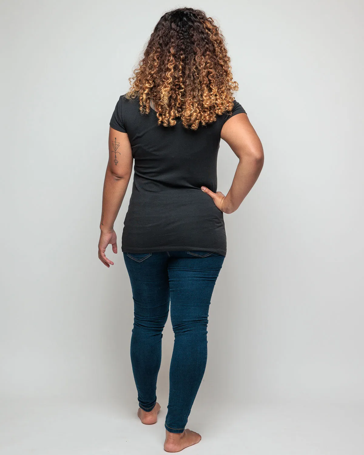 Nursing short sleeve t-shirt in Black