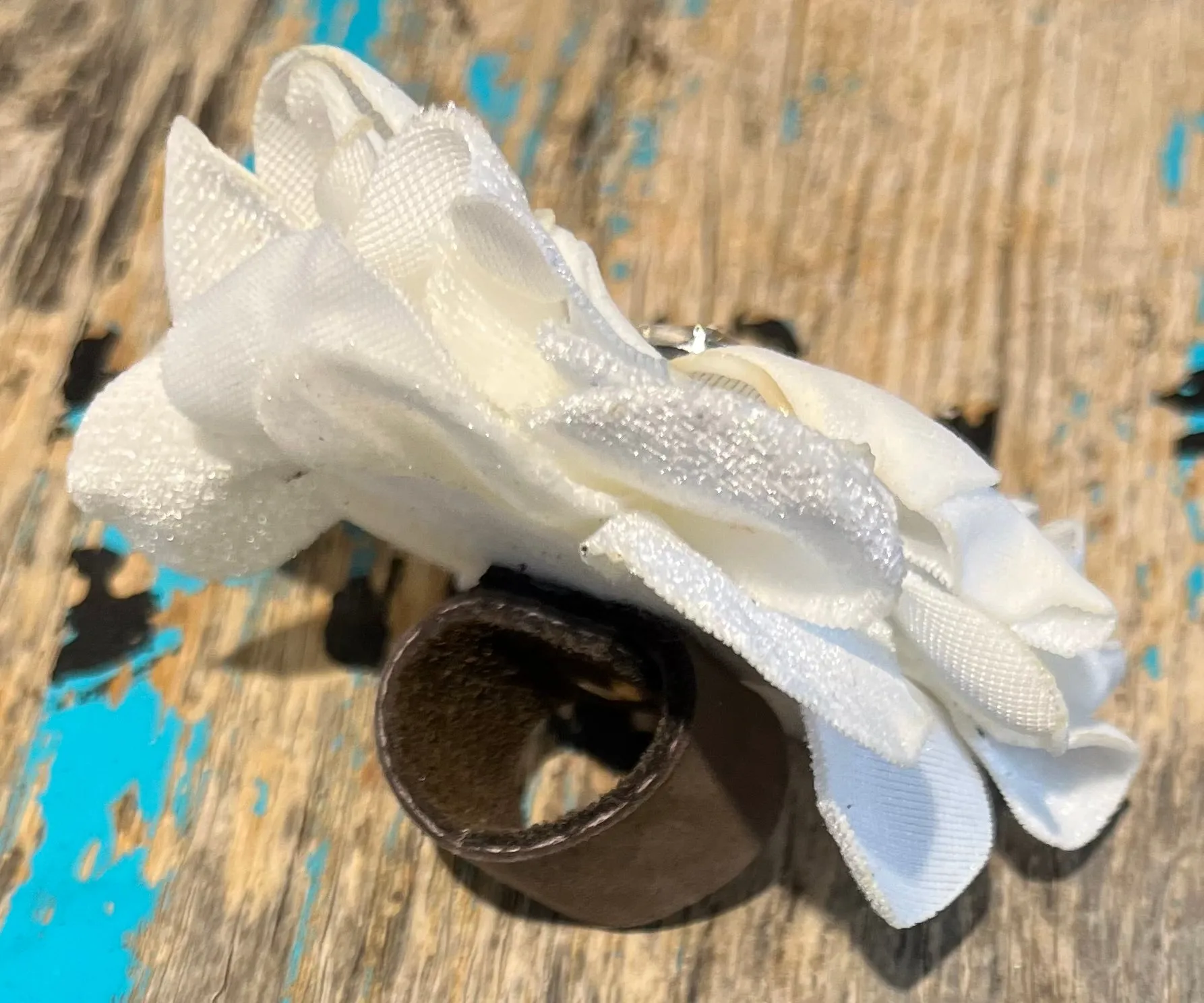 Off White Flower Scarf Slide