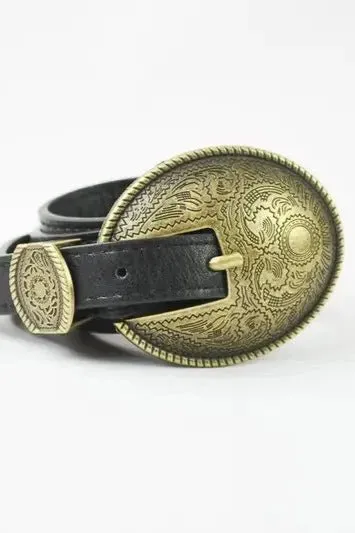 Oval Embossed Vintage Buckle Belt
