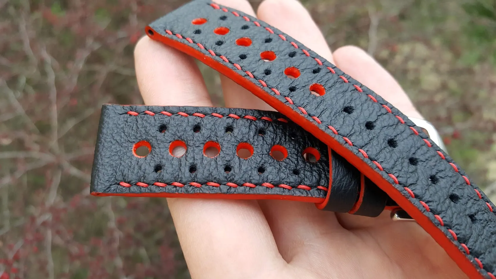 Rally Red 22 mm